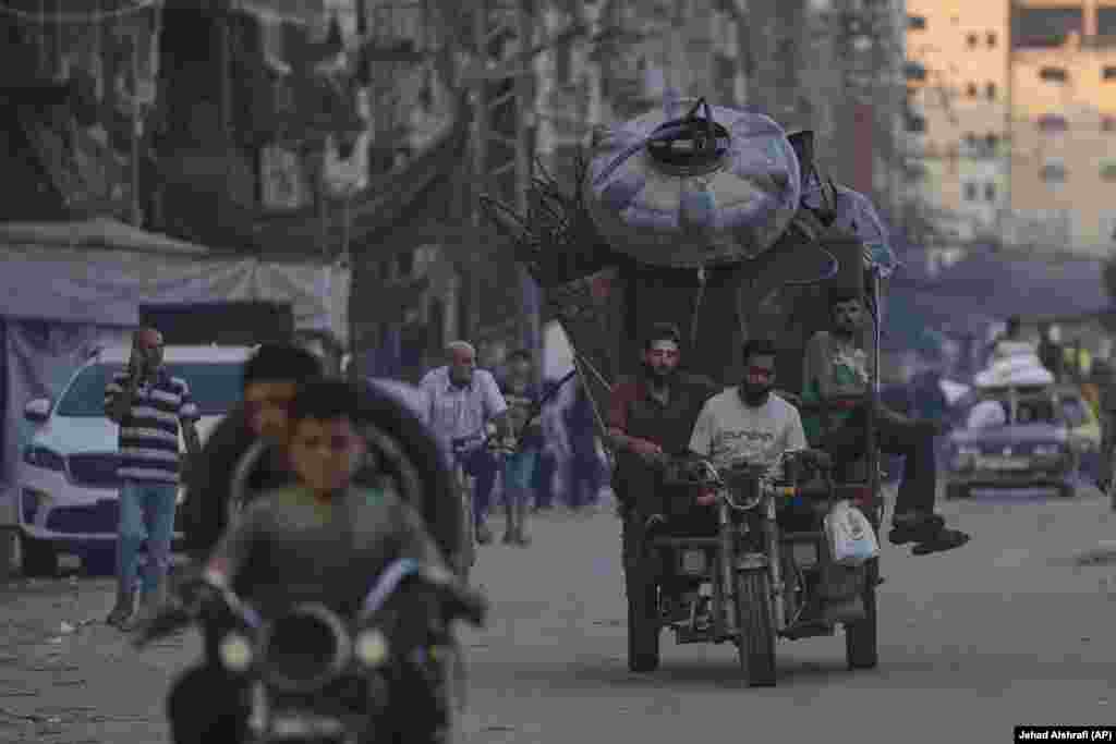 Palestinci bježe iz grada Gaze, 29. avgusta.
