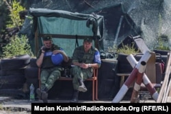 Бойовики поблизу селища Станиця Луганська, 9 серпня 2019 року