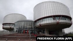 Kovačevićeva apelacija se razlikuje od prethodnih po tome što je tražio zaštitu aktivnog biračkog prava, kao glasača na izborima. Apelanti iz pet ranijih presuda su ukazivali na kršenje pasivnog biračkog prava, odnosno iz perspektive potencijalnog kandidata na izborima. Foto: Evropski sud za ljudska prava u Strazburu.