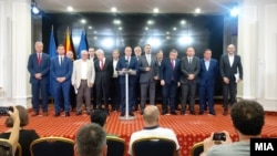 Sa konferencije za novinare u Vladi nakon konsultacija vladajuće koalicije o francuskom prijedlogu