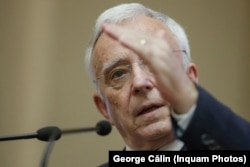 Guvernatorul BNR, Mugur Isărescu: „Când inflația este sub 5% este o problemă, dar nu fundamentală”.