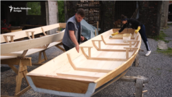 Lađar s Une Lađar s Une