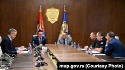 Ministar prosvete Branko Ružić i ministar policije Aleksandar Vulin, maj 2022, Beograd.