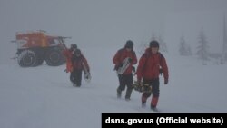 ДСНС застерігає, що в горах тривають складні погодні умови, і закликає утриматися від походів до покращення погоди (фото ілюстраційне)