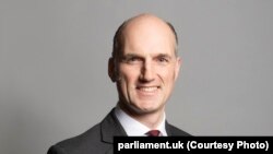 ლეო დოქერტი