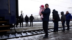 Ukrajinci traže spas od rata Ukrajinci traže spas od rata