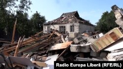 У селі Уди майже кожна будівля зруйнована або пошкоджена. Ілюстративне фото