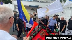 Fotogalerija sa protesta 27. jula ispred OHR-a