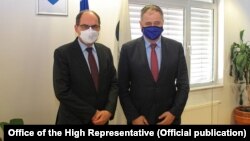 Christian Schmidt, visoki predstavnik u BiH, i Halil Lagumdžija, predsjednik VSTS-a, Sarajevo, 4. februar 2022.