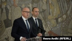  Predsednik i član Srpske liste Goran Rakić i Igor Simić