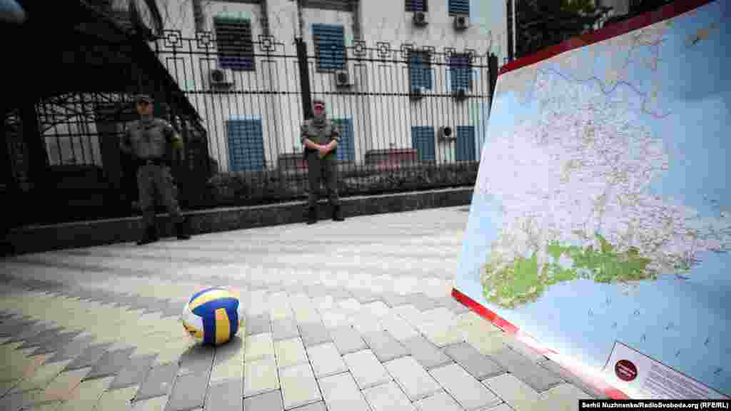 Це вже 24-а щомісячна акція в рамках кампанії Find and Free («Знайти і звільнити»), спрямованої на пошук зниклих і звільнення затриманих людей у Криму