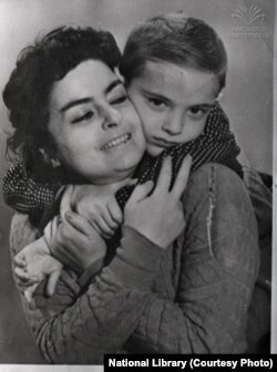 მედეა ჩახავა და თემურ ჩხეიძე