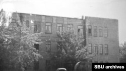 გაურკვეველი სამხედრო ობიექტის ფოტოც, სავარაუდოდ, მაკინენის გადაღებულია.