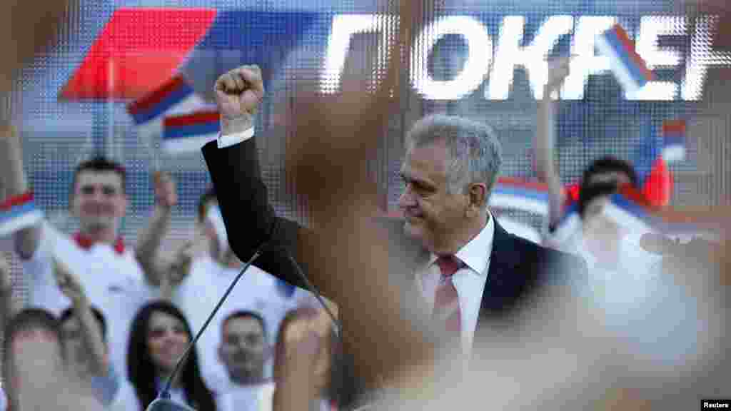 Srbija - Tomislav Nikolić na svojoj predizbornoj predsjedničkoj kampanji u Beogradu, 26. april 2012.