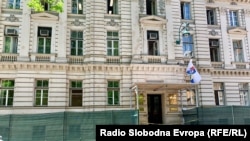 Vlada Kantona Sarajevo, Bosna and Herzegovina, dojava o podmetnutim bombama od 25. maja. Radio Slobodna Evropa 