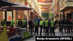 Policija na Ulici Ferhadija
