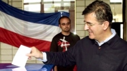 "Sumnja u državu" "Sumnja u državu"