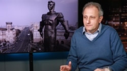 Лицом к событию. Они поехали... Лицом к событию. Они поехали...