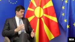 Евроамбасадорот, Михалис Рокас