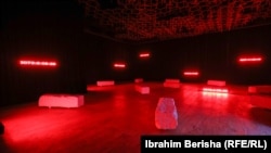 "Grob je bolje nego ne znati ništa", izložba u Prištini posvećena nestalim osobama, novembar 2021. godine