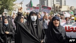 ქალთა საპროტესტო დემონსტრაცია თეირანში. 2022 წ. 23 სექტემბერი
