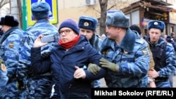 Задержание активистов, выступивших в защиту "узников Болотной" (Москва, 21 февраля 2014 года)