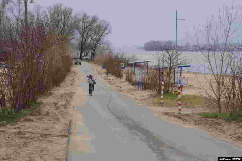 Это вид на его центральную дорогу. 