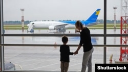 17 березня Україна припинила міжнародне авіасполучення, щоб запобігти поширенню коронавірусу