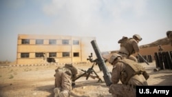 Američki marinci u akciji protiv militanata "Islamske države".