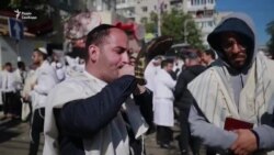 Хасиди зустріли Новий рік в Умані – відео Хасиди зустріли Новий рік в Умані – відео