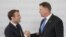 Președintele francez Emmanuel Macron va căuta să-l convingă pe președintele Klaus Iohannis să adopte poziția franco-germană în ce privește aderarea Ucrainei la UE, spun analiștii consultați de Europa Liberă. 