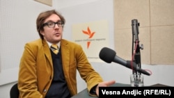 Srđan Milošević u beogradskom studiju RSE