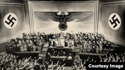 Кадр из фильма "Обыкновенный фашизм"