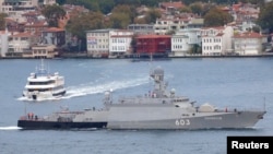 რუსეთის საბრძოლო ხომალდი "სერპუხოვი" ბოსფორის არეალში