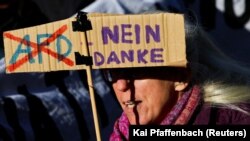Protest protiv desničarske stranke Alternativa za Njemačku (AfD) u Neu-Isenburg, 1. februara 2025.