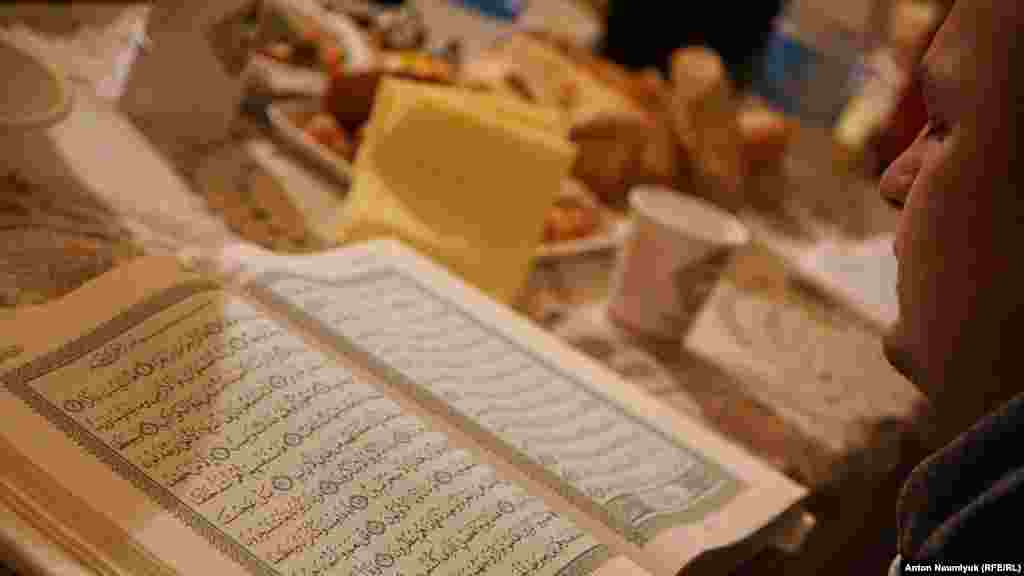 Представители международной исламской политической организации «Хизб ут-Тахрир» называют своей миссией объединение всех мусульманских стран в исламском халифате, но они отвергают террористические методы достижения этого и говорят, что подвергаются несправедливому преследованию в России