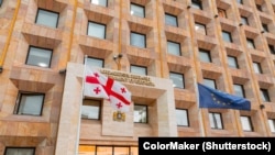 მთავრობის ადმინისტრაციის შენობა