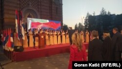 Ovaj praznik je ustanovljen u znak sjećanja na 1918., finalnu godinu Prvog svjetskog rata, kad je probijen Solunski front