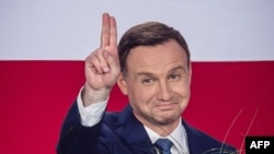 Новый польский президент Анджей Дуда разворачивает внутреннюю и внешнюю политику своей страны