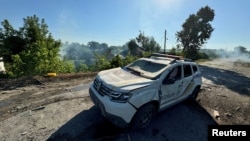 Також пошкоджений службовий автомобіль. Фото ілюстративне