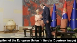 Predsednik Srbije Aleksandar Vučić sa predsednicom Evropske komisije Ursulom fon der Lajen u Beogradu 25. oktobar 2024.