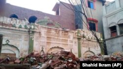 د مذهبي لږکیو یو نړول شوی عبادت ځای