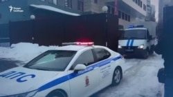 "Склонен к побегу": суды над Навальным и приговор журналистам "Склонен к побегу": суды над Навальным и приговор журналистам