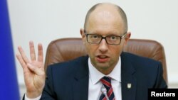 Арсеній Яценюк