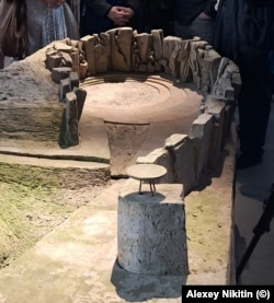 Фрагменты макета мемориала в экспозиционном зале