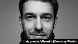 იური ფელიპენკო, 32 წლის უკრაინელი მსახიობი, რომელიც 15 ივნისს რუსეთის შეიარაღებულ ძალებთან ბრძოლისას დაიღუპა.