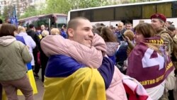 Kijev i Moskva razmijenili stotine ratnih zarobljenika Kijev i Moskva razmijenili stotine ratnih zarobljenika