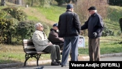 Mirovine koje se ostvaruju u dvije države i po sadašnjem važećem bh. zakonodavstvu se nazivaju srazmjerne mirovine (ilustrativna fotografija)