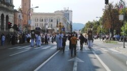 Srednjoškolci o dolasku na osveštavanje temelja srpsko-ruskog hrama Srednjoškolci o dolasku na osveštavanje temelja srpsko-ruskog hrama