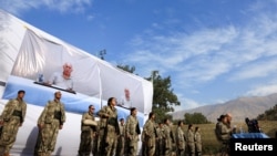 Бойцы РПК во время церемонии разоружения в ​​горах Кандиль, Ирак, 26 октября 2025 года